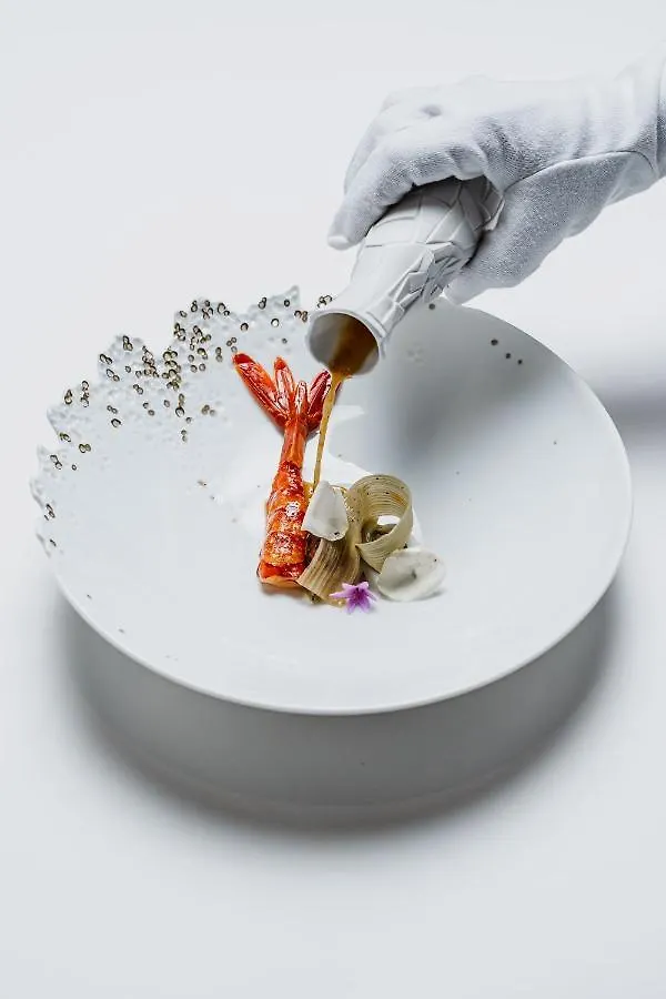 Auberge De Saint-Remy - Restaurant Gastronomique Etoile Fj Inn