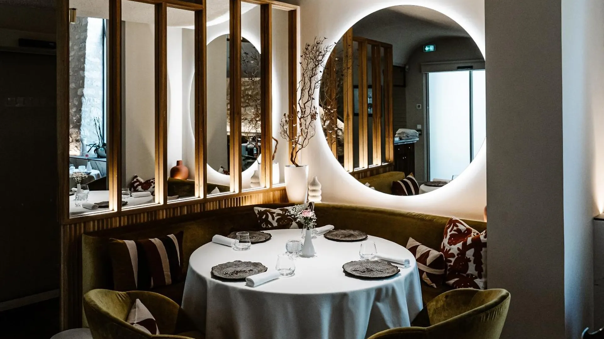 Inn Auberge De Saint-Remy - Restaurant Gastronomique Etoile Fj