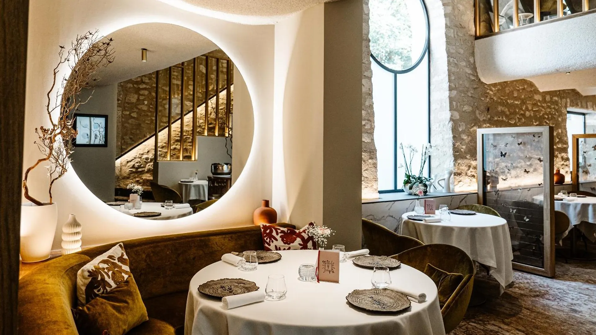Auberge De Saint-Remy - Restaurant Gastronomique Etoile Fj Inn