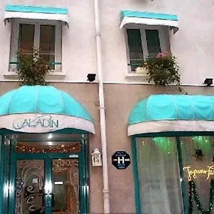 Aladin 2*, Paris France